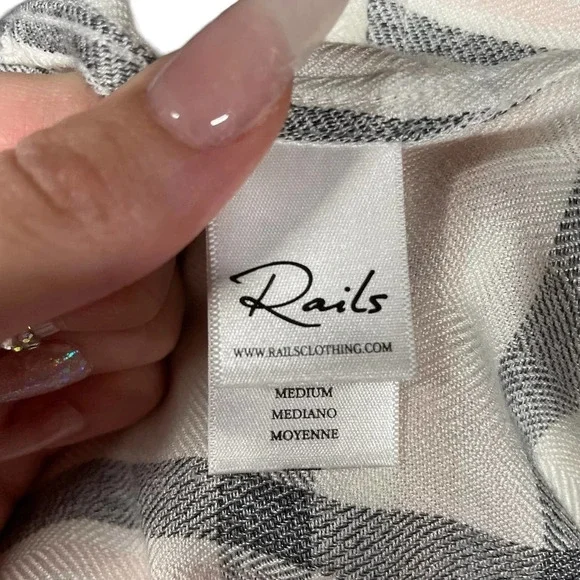 Rails Hunter Button Up Plaid Flannel Shirt White Gray Pink Size Medium - Picture 8 of 10